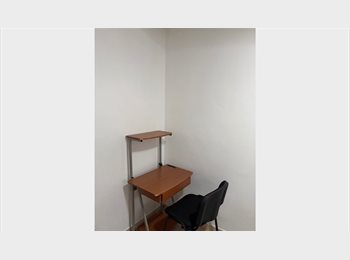 Roomgo MX - Habitacion con baño propio, con áreas comunes, León - MX$3,600 por mes