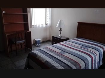 Roomgo MX - habitación Paseos del sol, Zapopan - MX$4,600 por mes