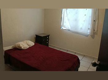 Roomgo MX - Habitaciones en renta cerca del IMSS T1 Granada, León, León - MX$2,900 por mes
