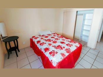 Roomgo MX - Cuarto amueblado servicios incluidos y jardín, Zapopan - MX$5,900 por mes