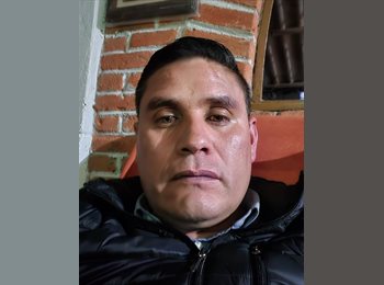 Roomgo MX - DAVID ENRIQUE MARTINEZ OSUNA - 42 - Querétaro