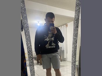 Roomgo MX - Carlos  - 28 - México - D.F.