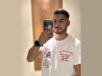 Roomgo MX - Jonathan - 29 - Guadalajara
