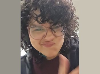 Roomgo MX - Patricia - 25 - Querétaro