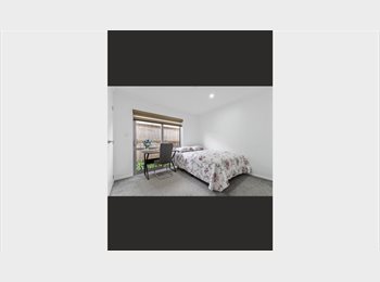 Roomgo NZ - Homestay in Māngere, Auckland - $300 pw