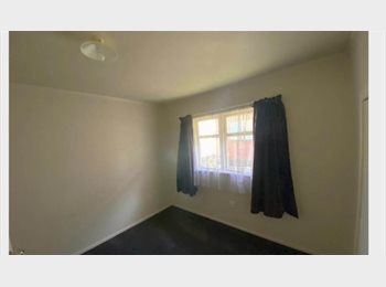 Roomgo NZ - Two rooms available!, Auckland - $220 pw