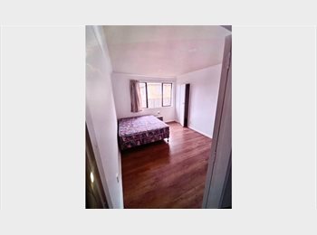 Roomgo NZ - Double bed room, Auckland - $280 pw