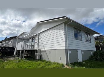 Roomgo NZ - Flatmate Wanted – Avondale | JETTS gym Avondale market  + reserve, Auckland - $240 pw