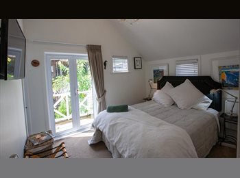 Roomgo NZ - Parnell Furnished Room, Auckland - $385 pw