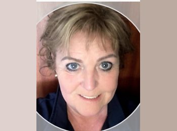 Roomgo NZ - Michelle - 59 - Wellington