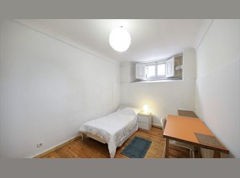 Roomgo PT - QUARTO AMPLO COM WC PRIVATIVO CENTRO DE LISBOA, Lisboa - 600 € Por mês