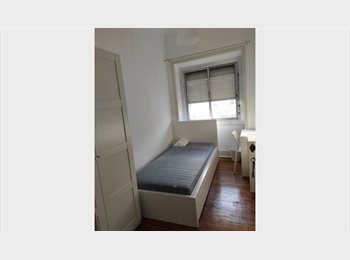 Roomgo PT - Quarto individual no centro da Amadora, Lisboa - 395 € Por mês