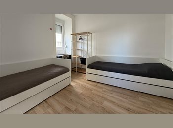 Roomgo PT - Quarto Duplo em vivenda, Porto - 375 € Por mês
