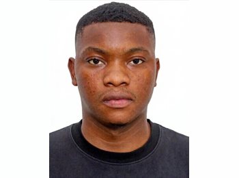 Roomgo PT - Eugénio João Sitoe  - 27 - Madeira