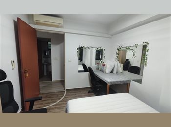Roomgo SG - Common room, fairly new unit, Bukit Panjang - $850 pm