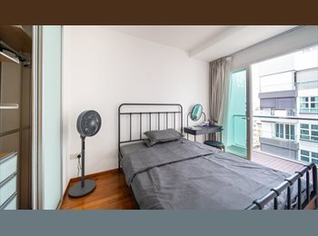Roomgo SG - Master bedroom with balcony, immediate move in, furnished, pool view, Kembangan - $2,700 pm