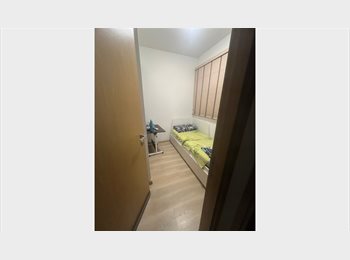 Roomgo SG - Condo Common Room for Rent in Singapore–Near Seletar Mall & Thanggam LRT | No Agent Fee, Seletar - $1,100 pm