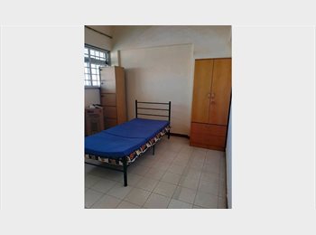 Roomgo SG - $850,  spacious room for rent, close to MRT, shopping, swimming pool, library, Geylang - $850 pm