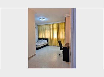 Roomgo SG - Ridgewood Condominium for rent - Master room, Clementi - $2,200 pm