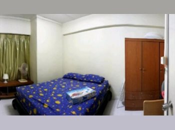 Roomgo SG - Spacious Common Room at Queen's Close, Pasir Panjang - $900 pm