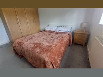 Roomgo UK - Furnished Double | 10 Min Walk to Swanley Station, Swanley - £800 pcm