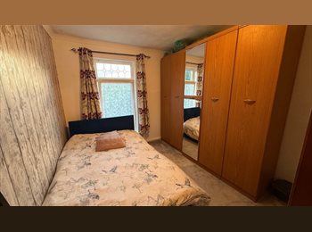 Roomgo UK - Double room, Swansea - £550 pcm