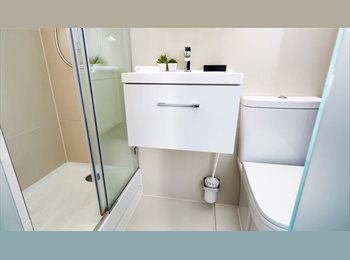 Roomgo UK - TENNANCY TAKEOVER - IMMEDIATELY - UNTIL AUGUST 2028, Liverpool - £179 pcm