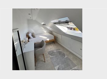 Roomgo UK - SPACIOUS SINGLE ROOM TO RENT - SCIENCE PARK - CB4, King's Hedges - £625 pcm