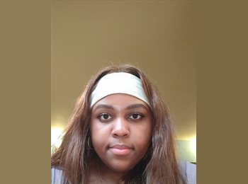 Roomgo UK - Amelia - 24 - Manchester