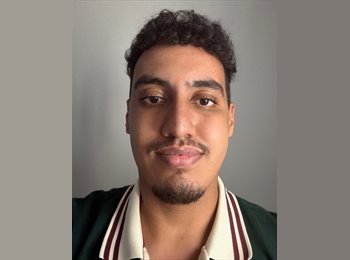 Roomgo UK - Khalil - 22 - Manchester