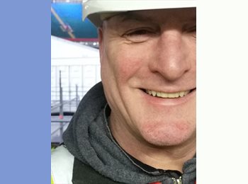 Roomgo UK - Gary - 57 - Stevenage