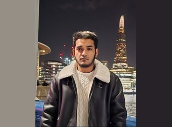 Roomgo UK - Sayer - 24 - Charing Cross