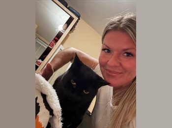 Roomgo UK - Joanna - 38 - Dollis Hill