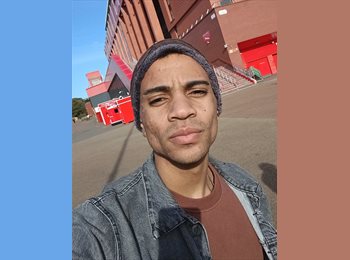Roomgo UK - Mateus - 21 - Moss Side