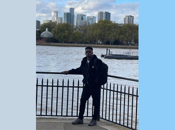 Roomgo UK - Charles  - 30 - Woolwich