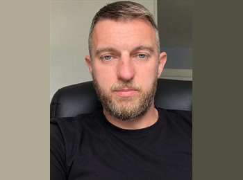 Roomgo UK - David - 41 - Penmaenmawr