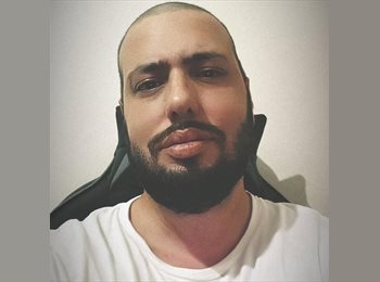 Roomgo UK - Dimitrios - 36 - Eastleigh
