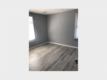 Roomgo US - $650 Room for Rent (Shared Bath) 511 Beaumont Ave, Oakenshawe - $650 pm