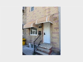 Roomgo US - 415 Cambria st $650 (Shared Bath), Brooklyn - $600 pm