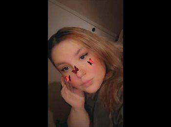 Roomgo US - Julianna - 30 - United States