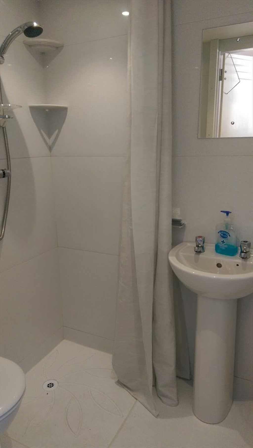 Room to rent in King Street, Aberystwyth Lovely en suite double